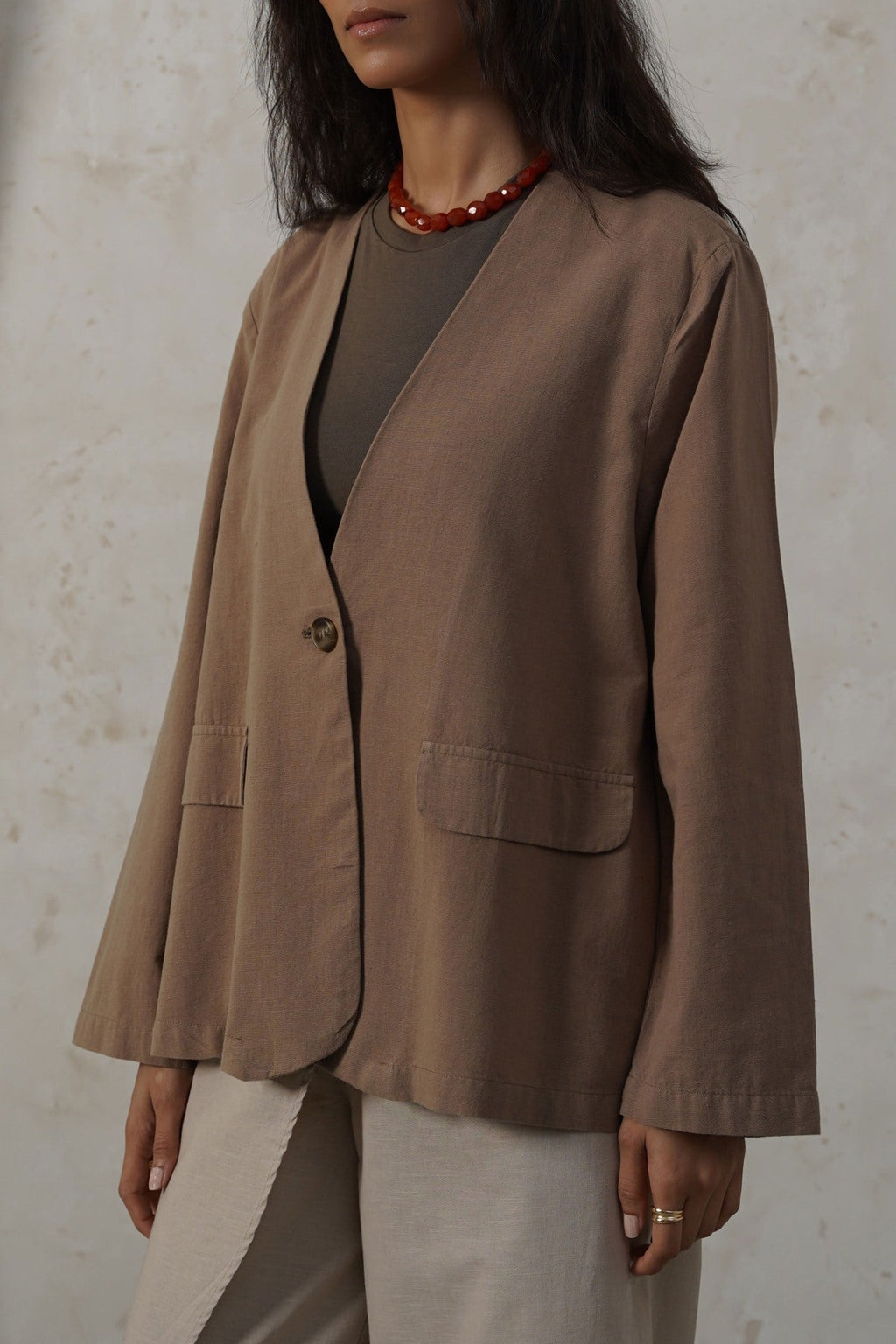 Collarless Taupe Jilpop Linen Blazer