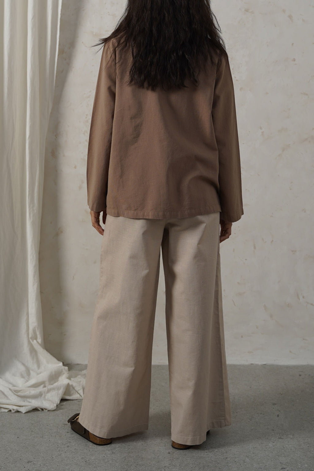 Collarless Taupe Jilpop Linen Blazer