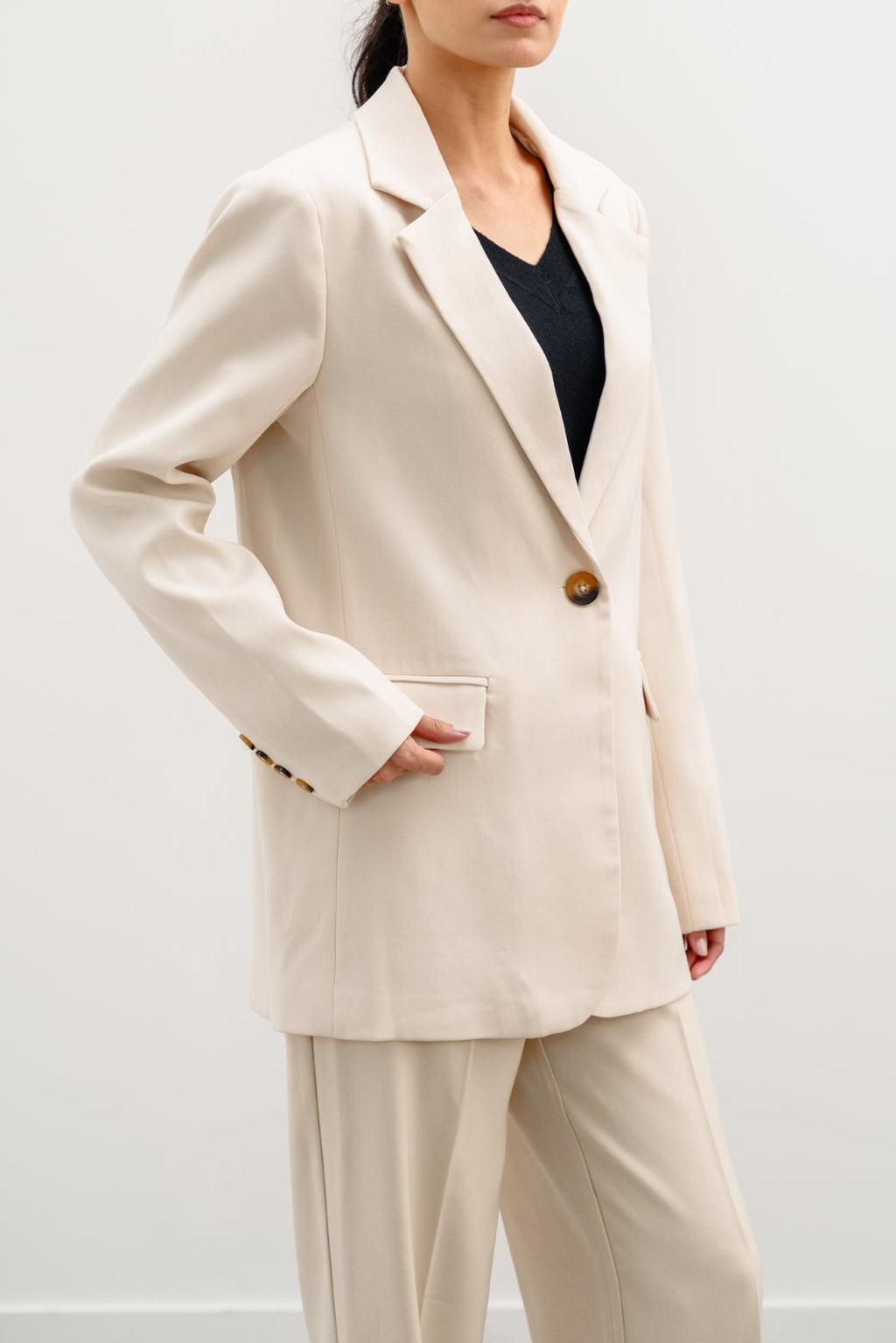 Tailored Ivory Jilpop Blazer