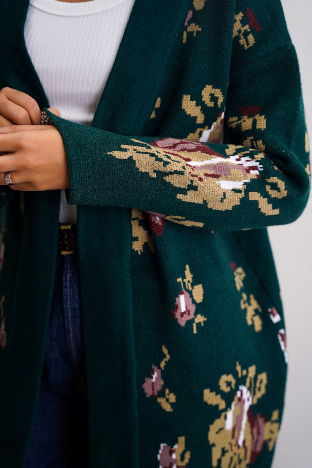 Roses Dark Green Jilpop Jacquard Cardigan