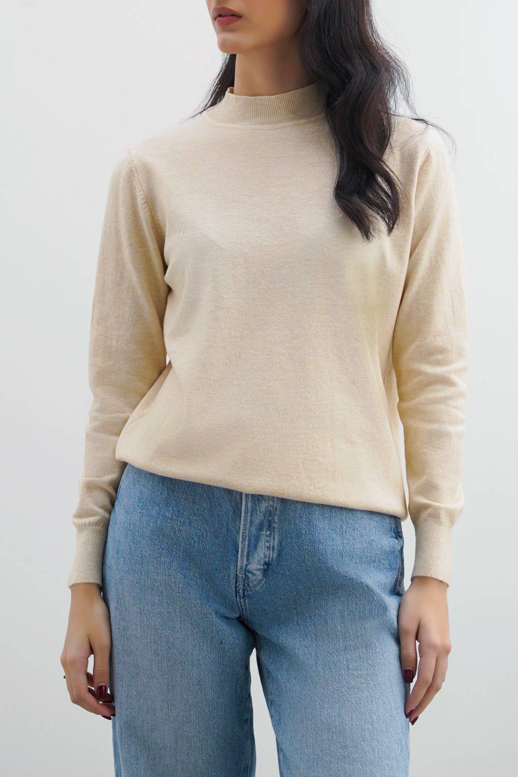 Soft Cream Jilpop Knitted Sweater