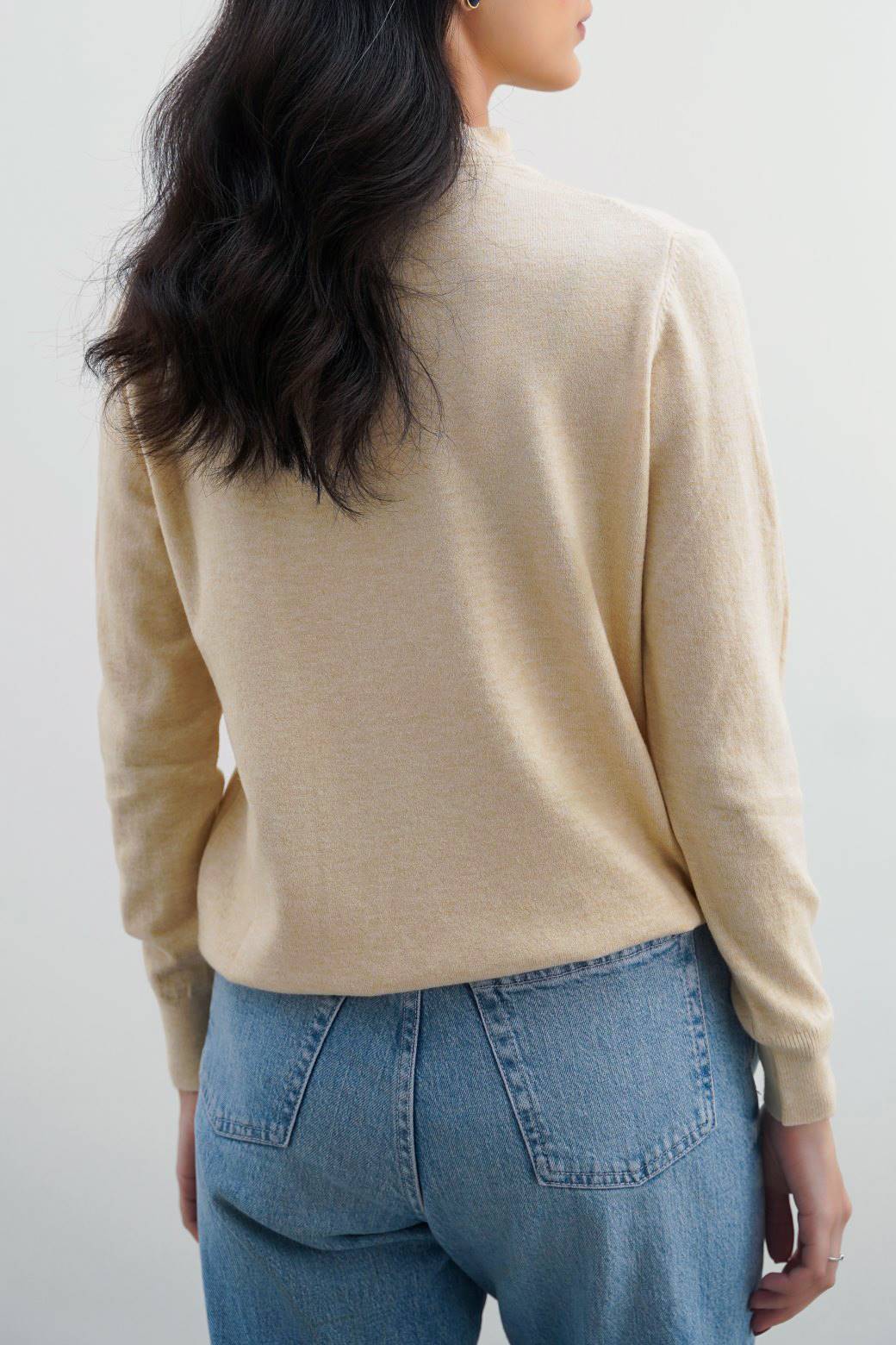 Soft Cream Jilpop Knitted Sweater