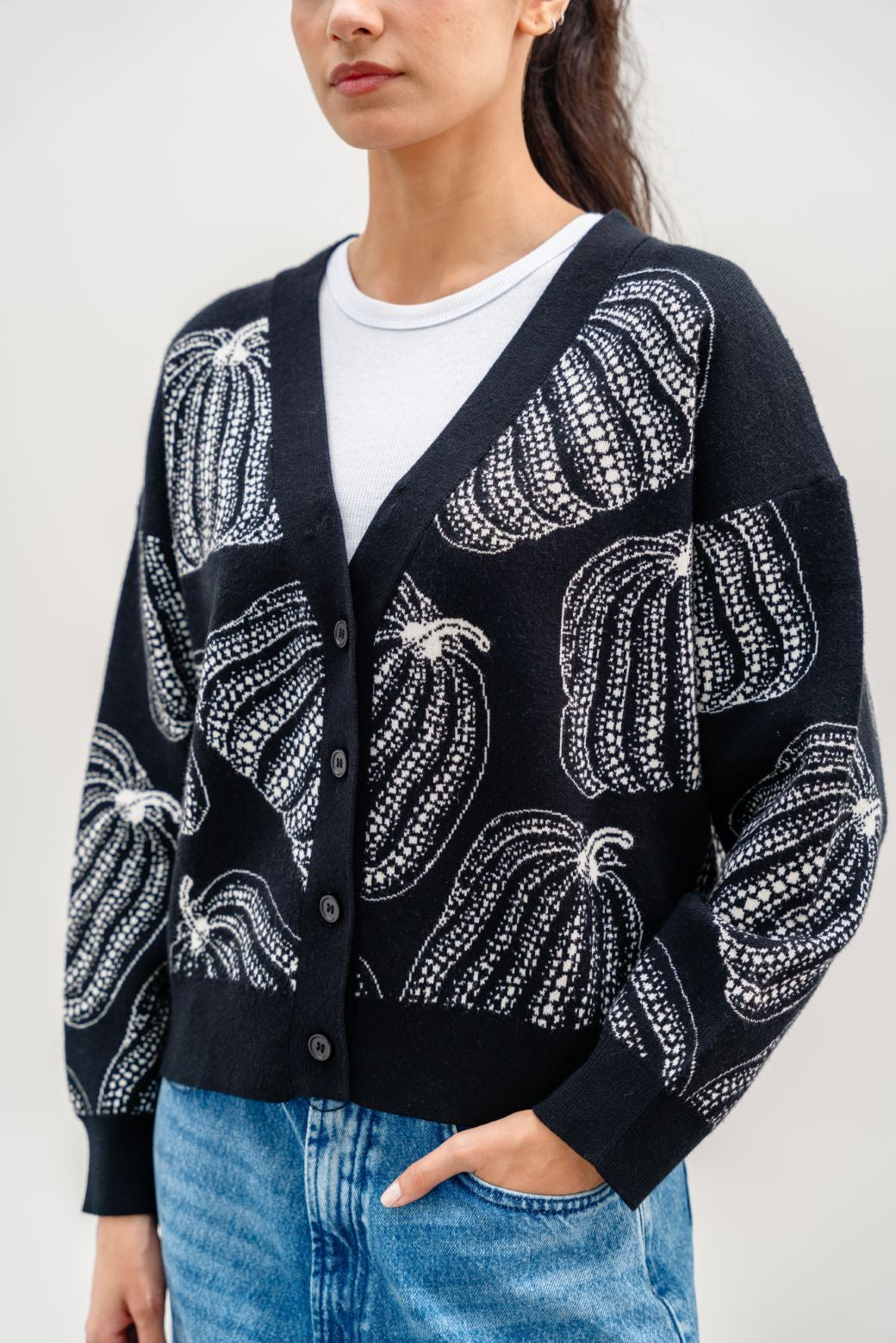 Jacquard Black Jilpop Pumpkin Cardigan