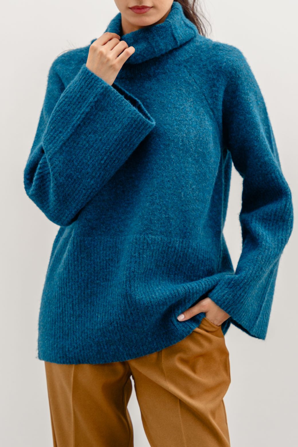 Morocco Teal Jilpop Rib Sleeve Sweater