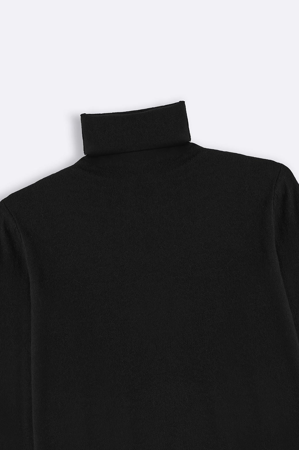 Lightweight Black Jilpop Sweater Top