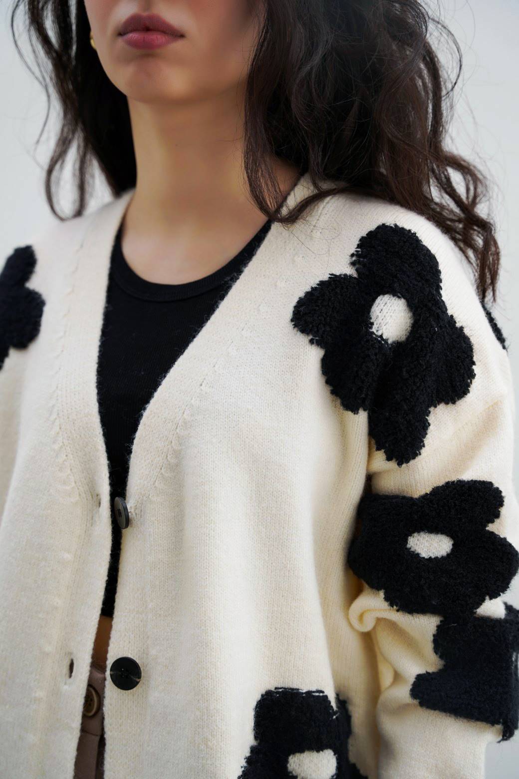 Forget-Me-Not White Jilpop Cardigan