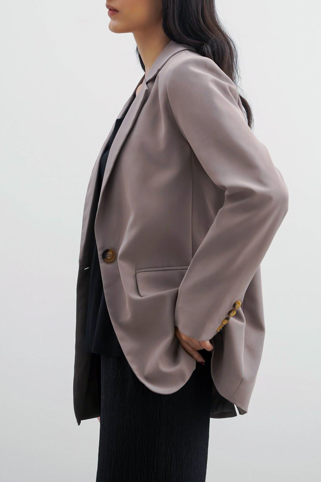 Basic Beige Jilpop Single-Button Blazer