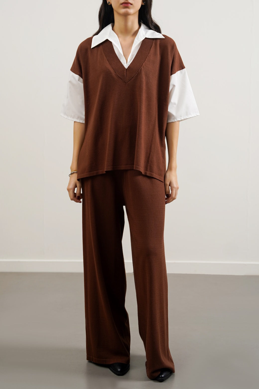 Sweater Brown Jilpop With Attached Shirt